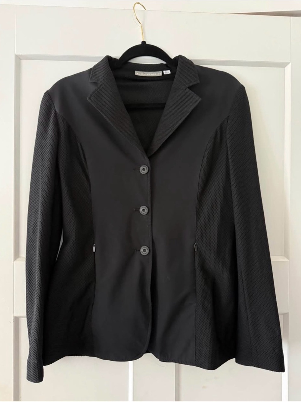 RJ Classics Mesh Show Coat 6R